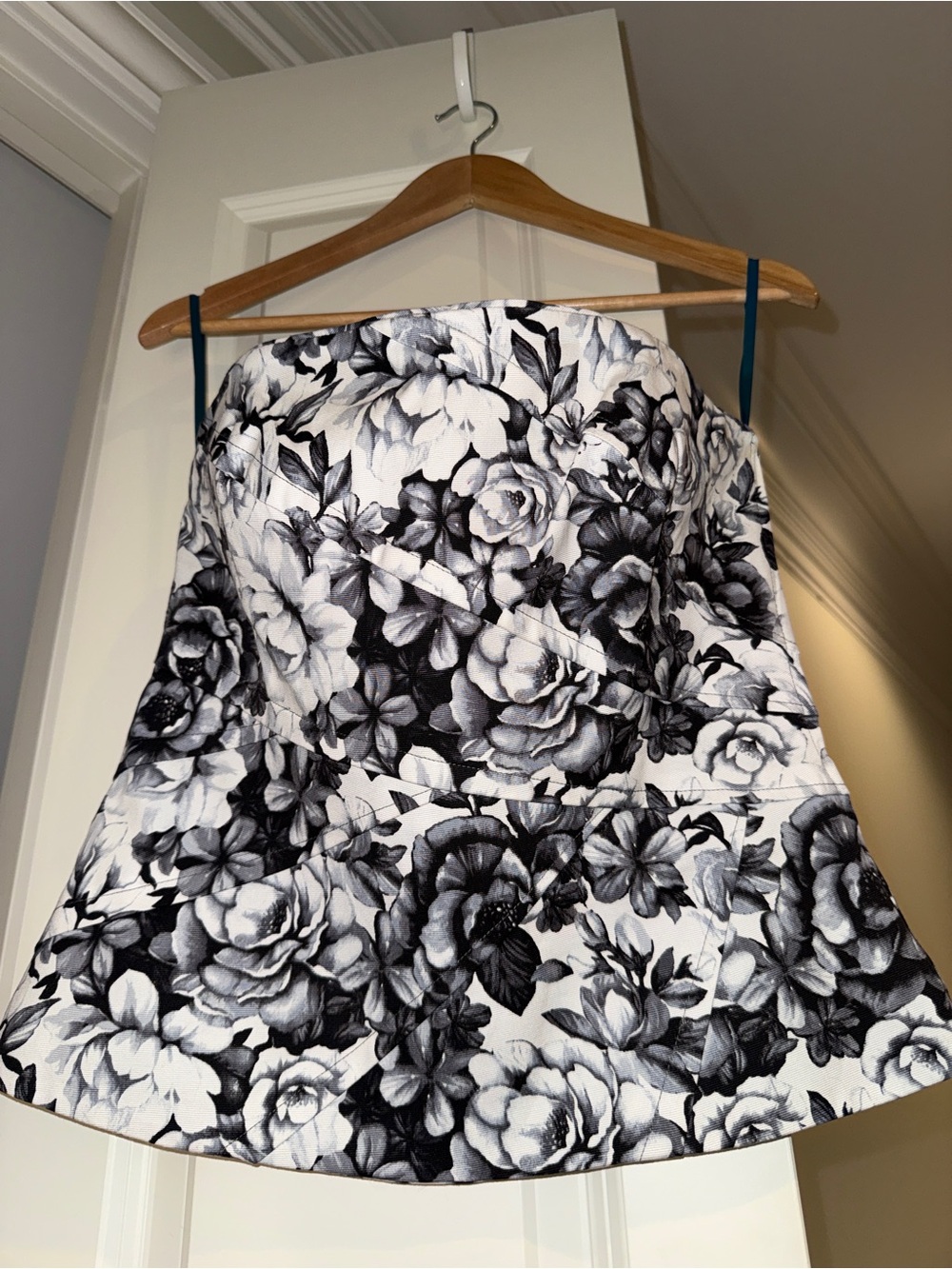 WHBM Black & White Floral A-Line Bustier, GUC with strap included